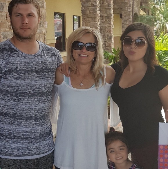 Closed due to moving - Picture 5 of 5